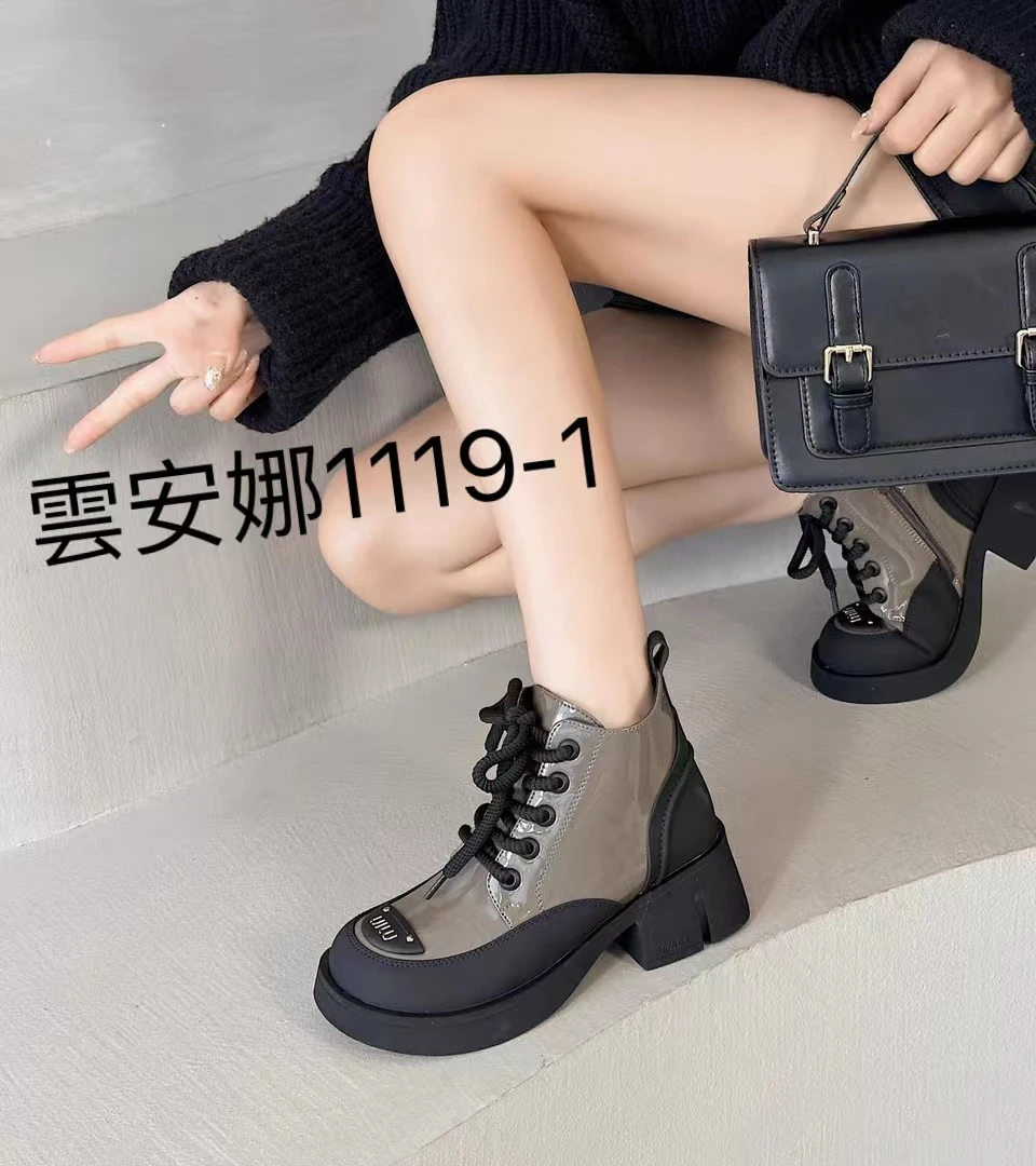 YUNANNA/雲安娜冬季休闲时尚百搭圆头系带加绒漆皮马丁靴1119-1
