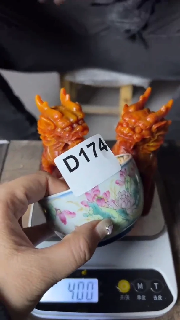 【闪购商品】陶瓷一对D174