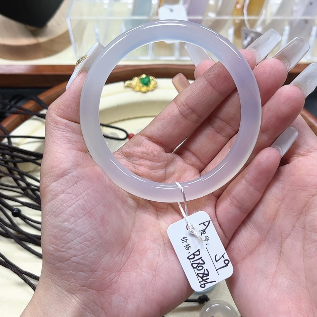 【闪购商品】玛瑙/玉髓手镯未镶嵌