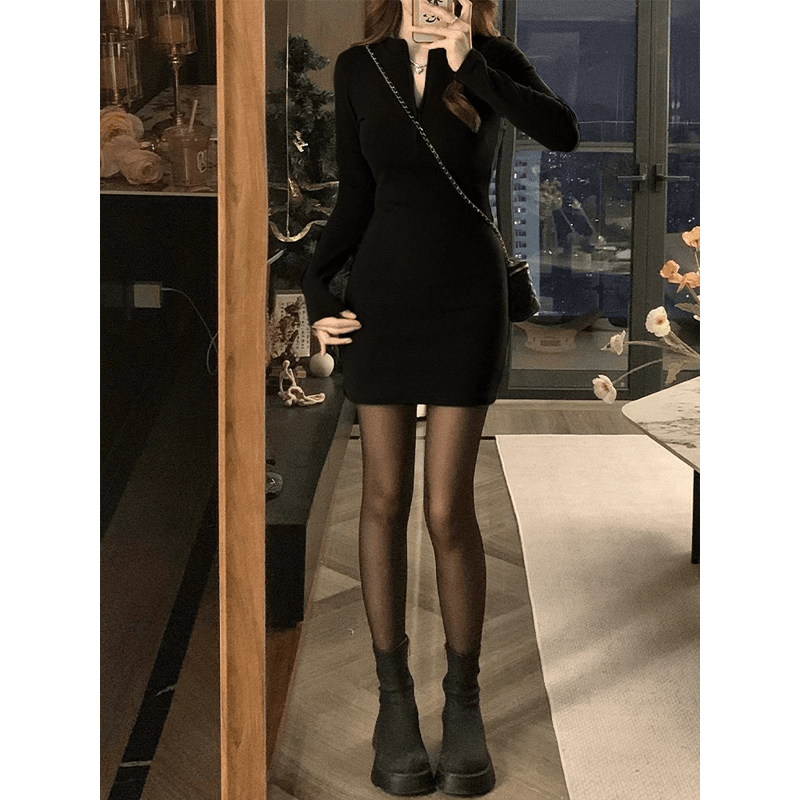 冬季内搭连衣裙女秋冬后妈包臀裙加绒加厚短裙配大衣打底裙子套装