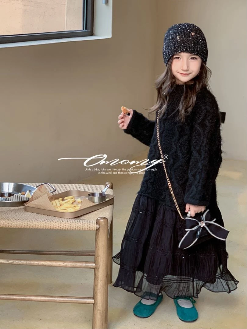 【黑色连衣裙】2023亲子款气质儿童长款冬季洋气毛衣连衣裙MGQ5010