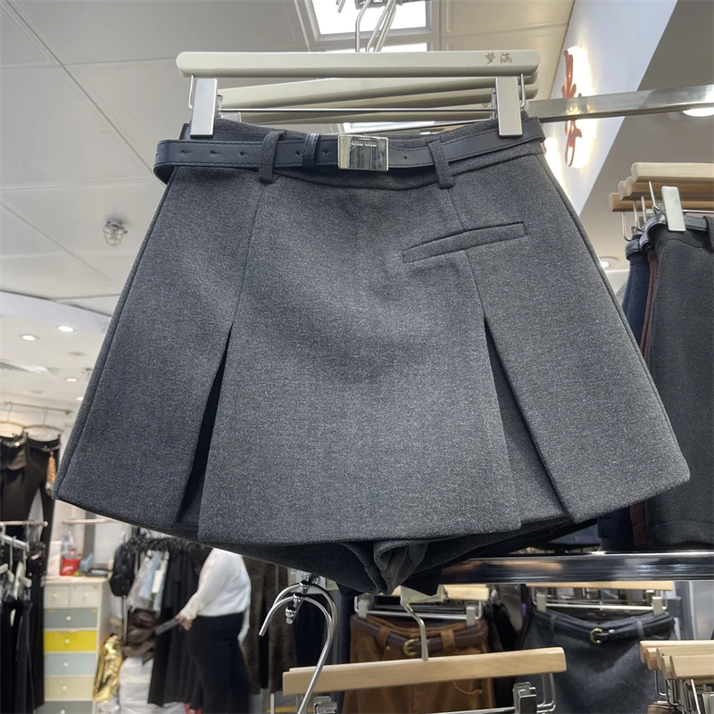 设计感复古叠穿西装短裤2024秋冬新款高腰阔腿显瘦气质百搭裙裤
