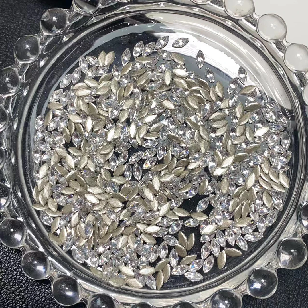 SYHS美甲翩翩来财材料包穿戴甲工具大马眼锆石蝴蝶贴纸