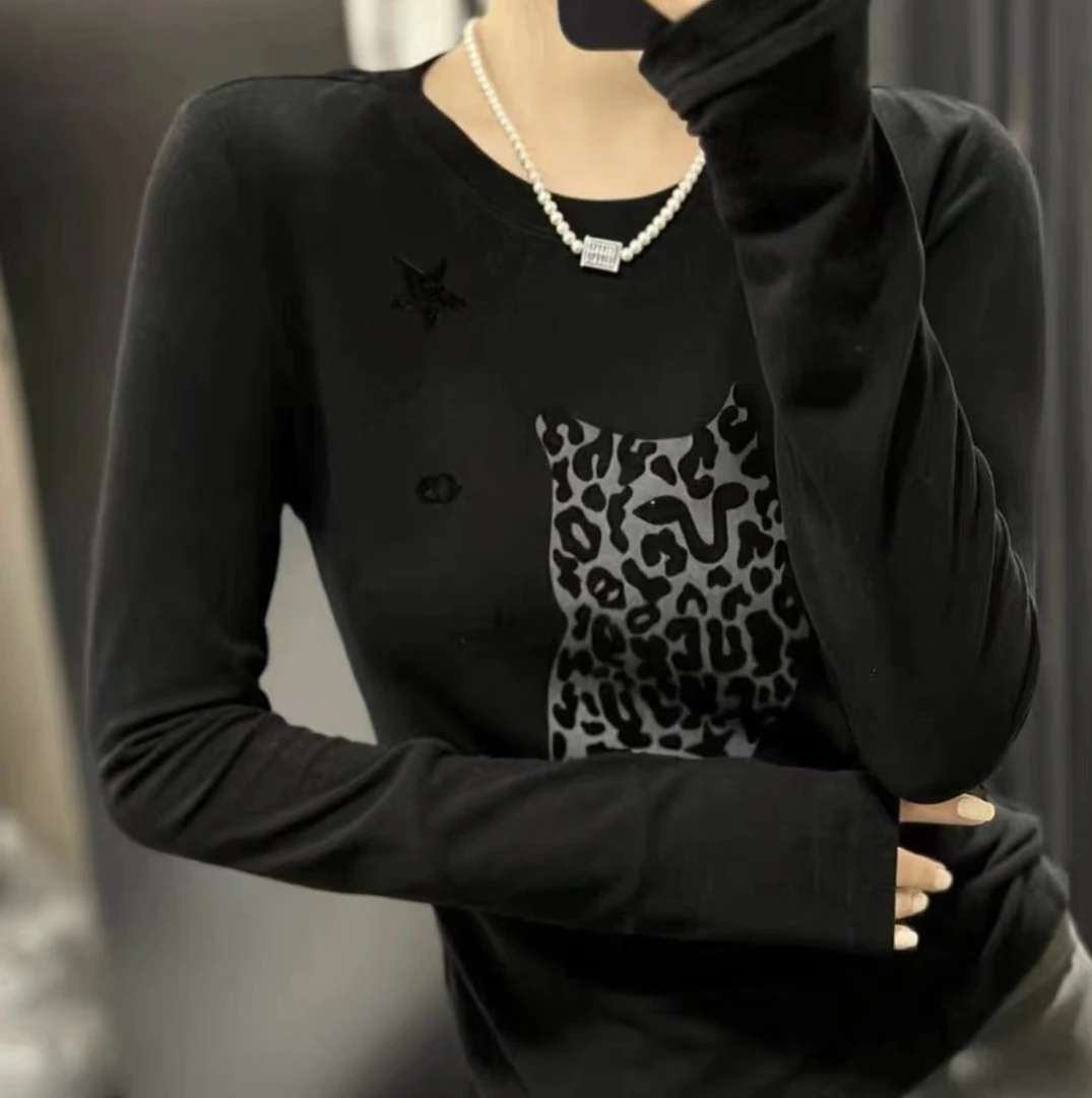 深圳MMOUHUO新款豹纹图字母卡通T恤