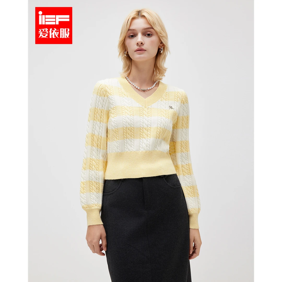 IEF/爱依服2025秋冬新款韩版撞色条纹设计通勤气质百搭毛织上衣