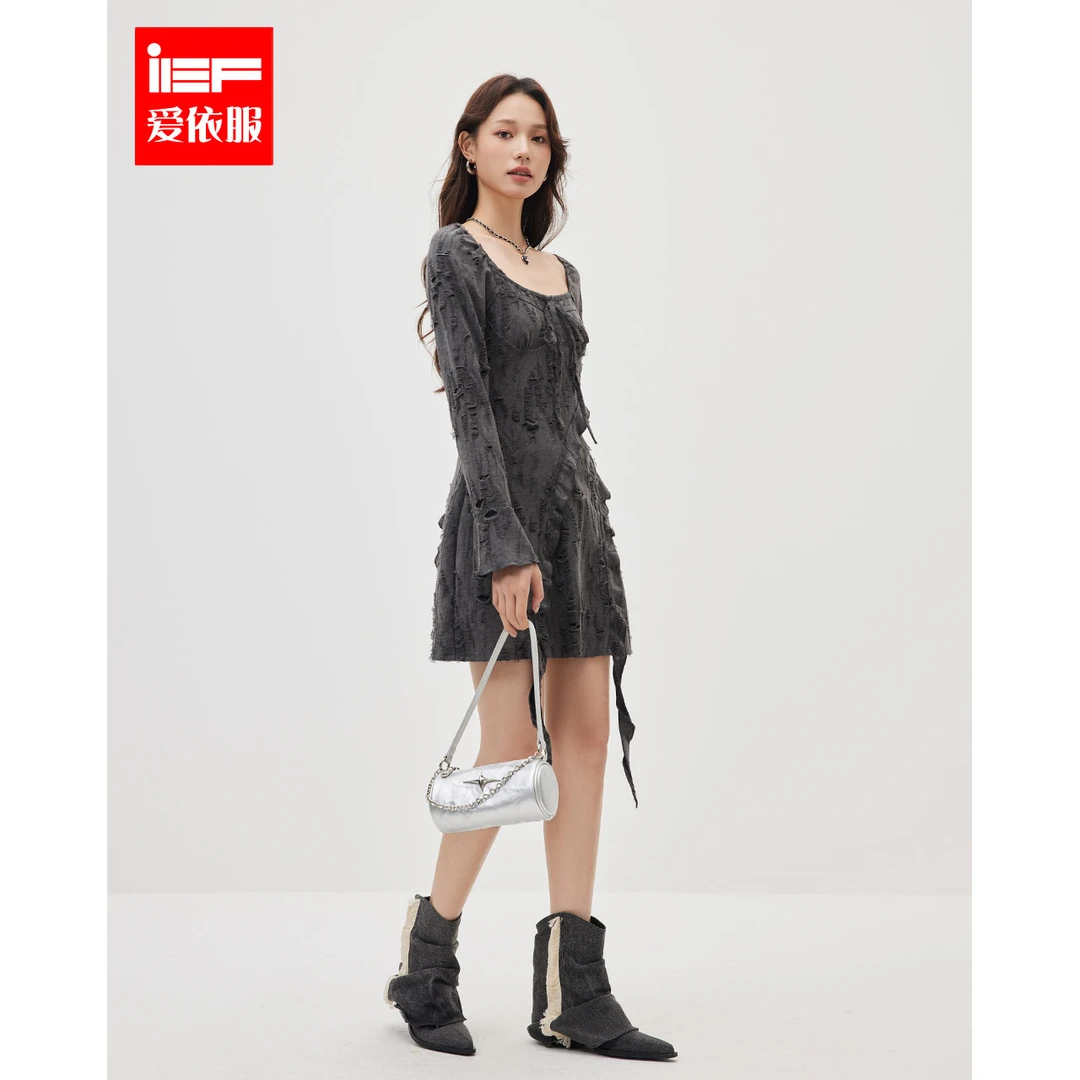 IEF/爱依服2025秋季新款美式时甜酷个性辣妹气质小众设计连衣裙