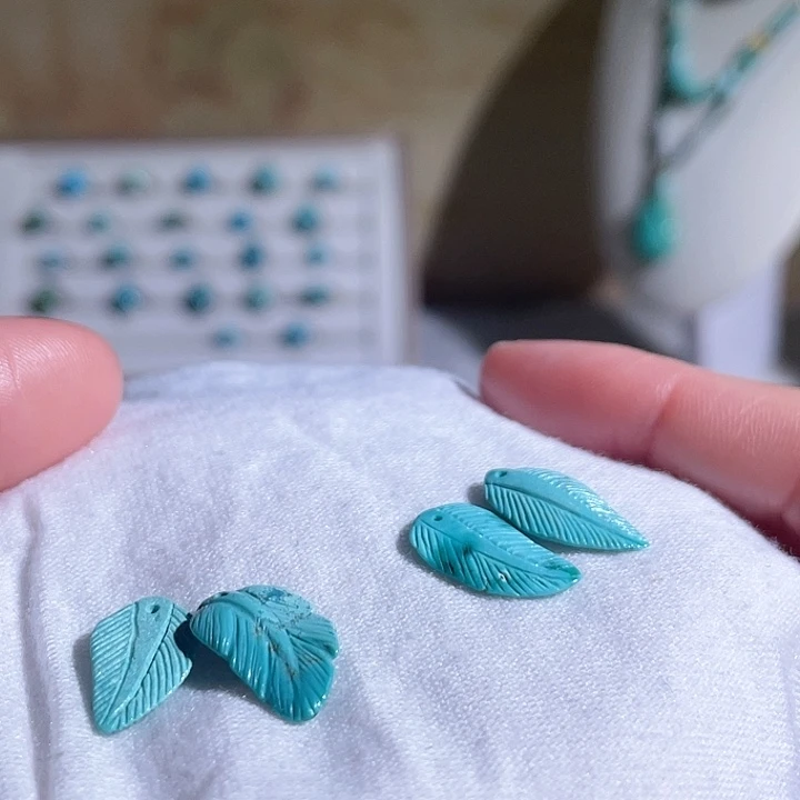 绿松石配饰未镶嵌