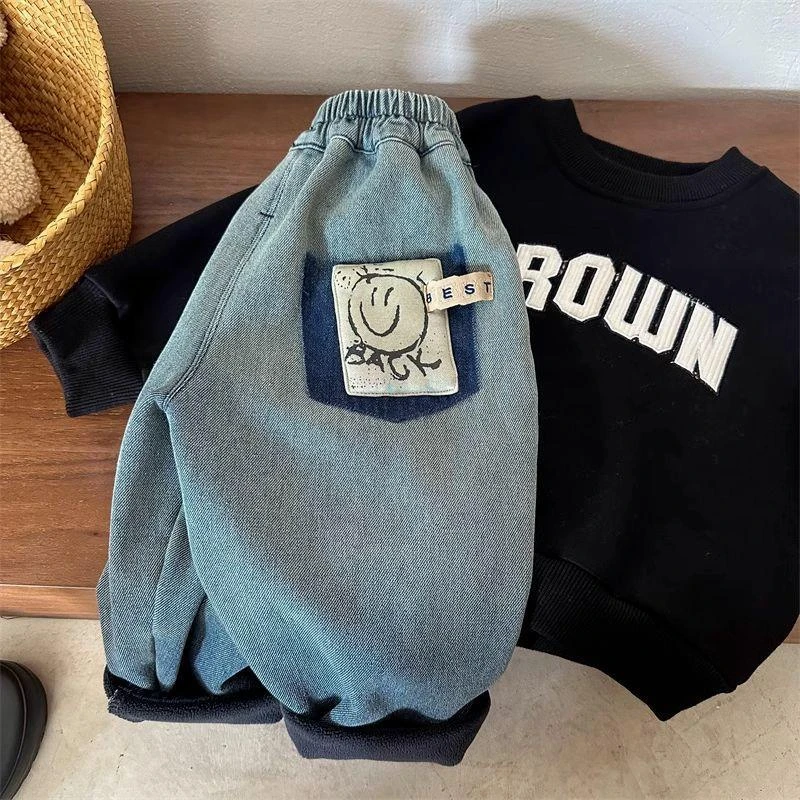 秋冬儿童牛仔裤2023冬男女童一体绒宽松哈伦休闲裤宝宝加厚长裤帅