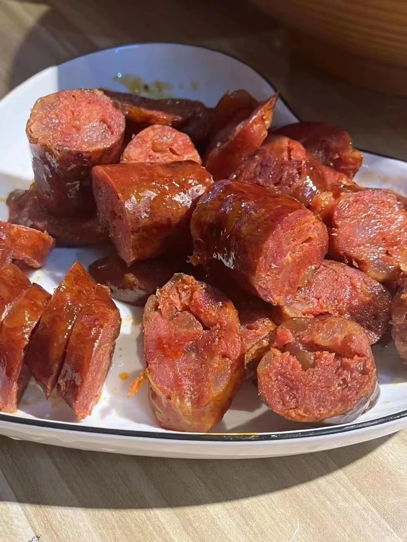 四川纯手工农家土猪肉香肠麻辣鲜香家乡的味道