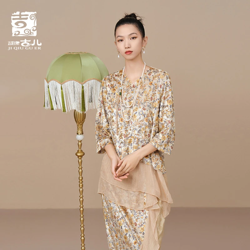 吉丘古儿设计师款衬衣中长款丝绒雕刻印花通勤优雅衬衫女G231Y051