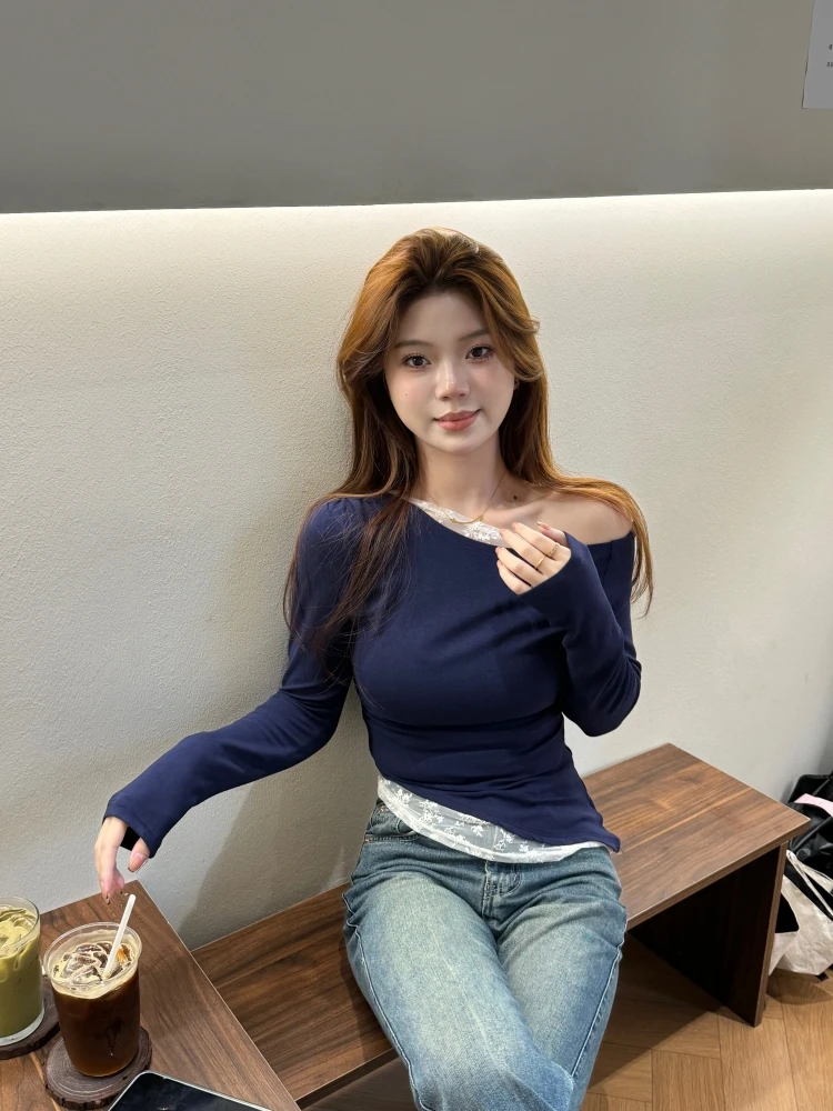 【静夜星空】早秋温柔气质斜肩蕾丝拼接t恤女收褶收腰显瘦长袖上衣