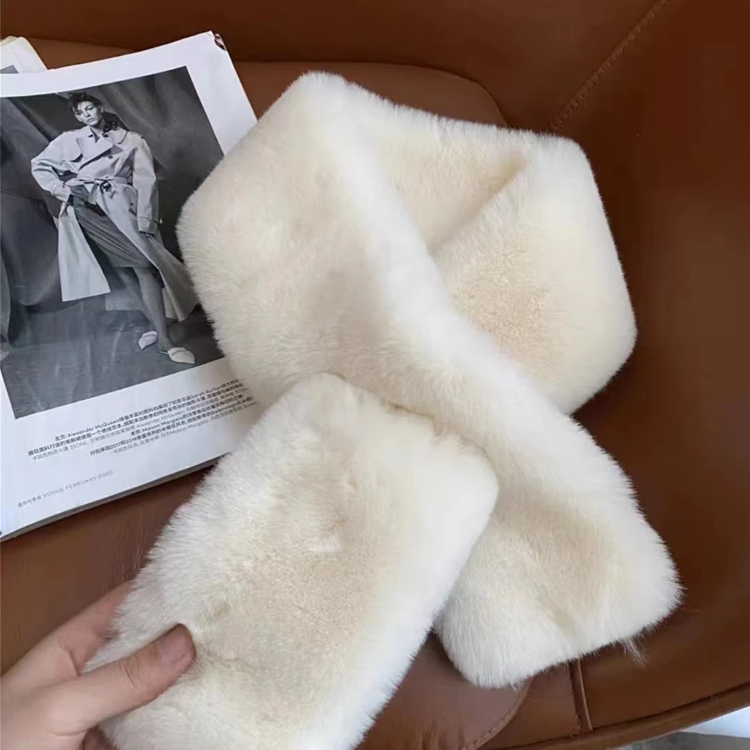 『飞蝶』柔软冬季时尚保暖毛绒围巾女2023新款毛毛绒时尚百搭围脖