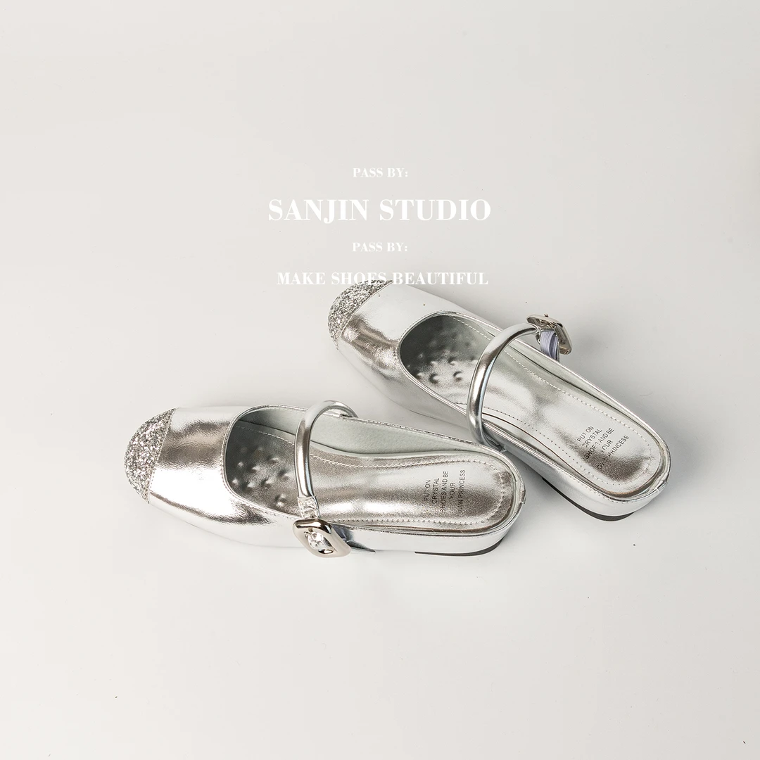 三金【千金归来·半拖款】4CM 软底方头一字带粗跟玛丽珍半拖凉鞋女