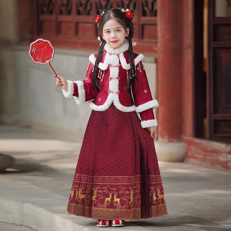 拜年服女童冬季汉服2024新款儿童马面裙套装龙年喜庆过年衣服加厚