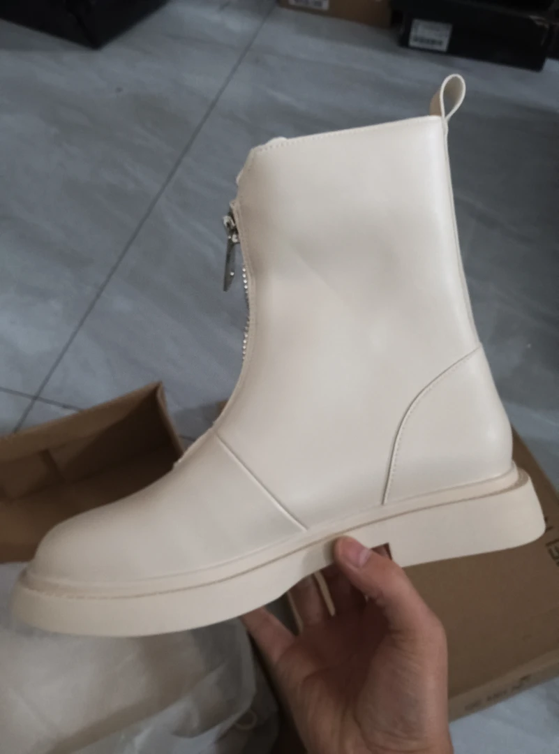 新款816时尚高端马丁短靴女