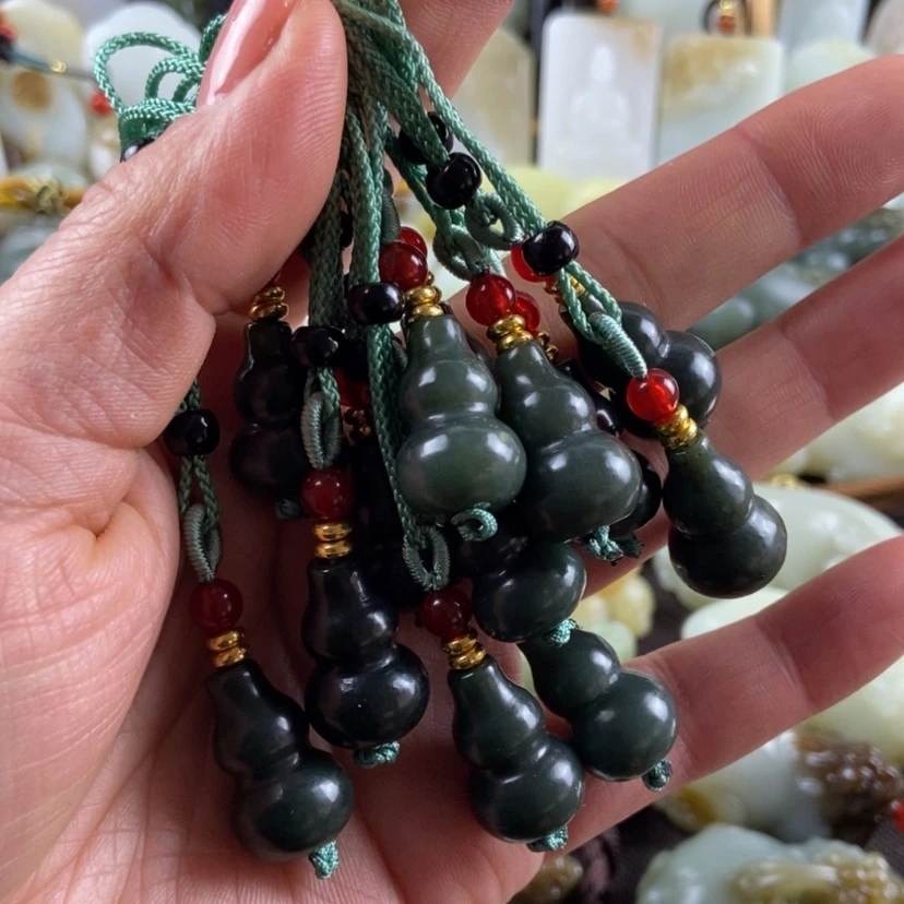 【闪购商品】和田玉颈饰未镶嵌