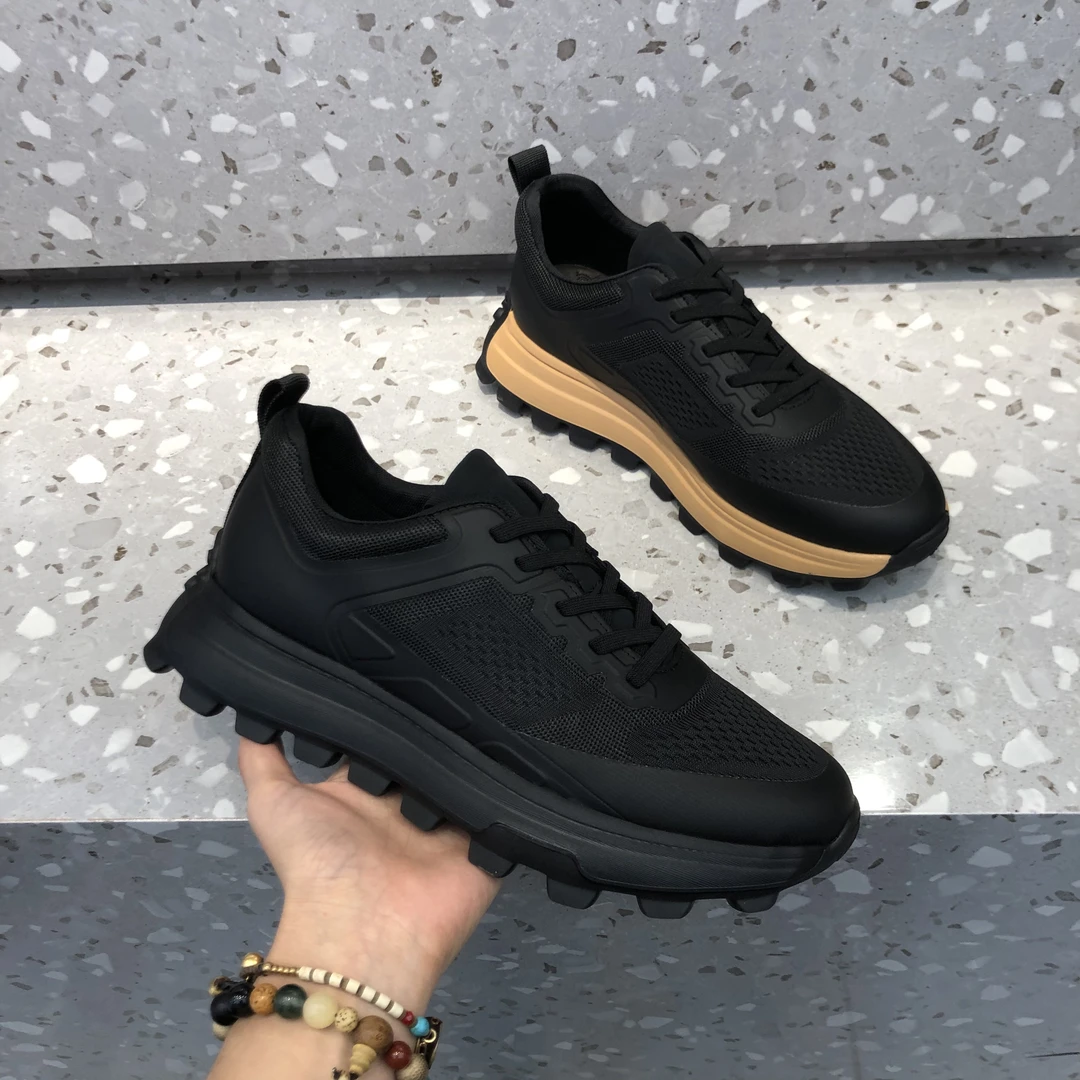男鞋鞋子运动鞋男士跑步轻便舒适透气网鞋防滑老爹鞋百搭黑色男款