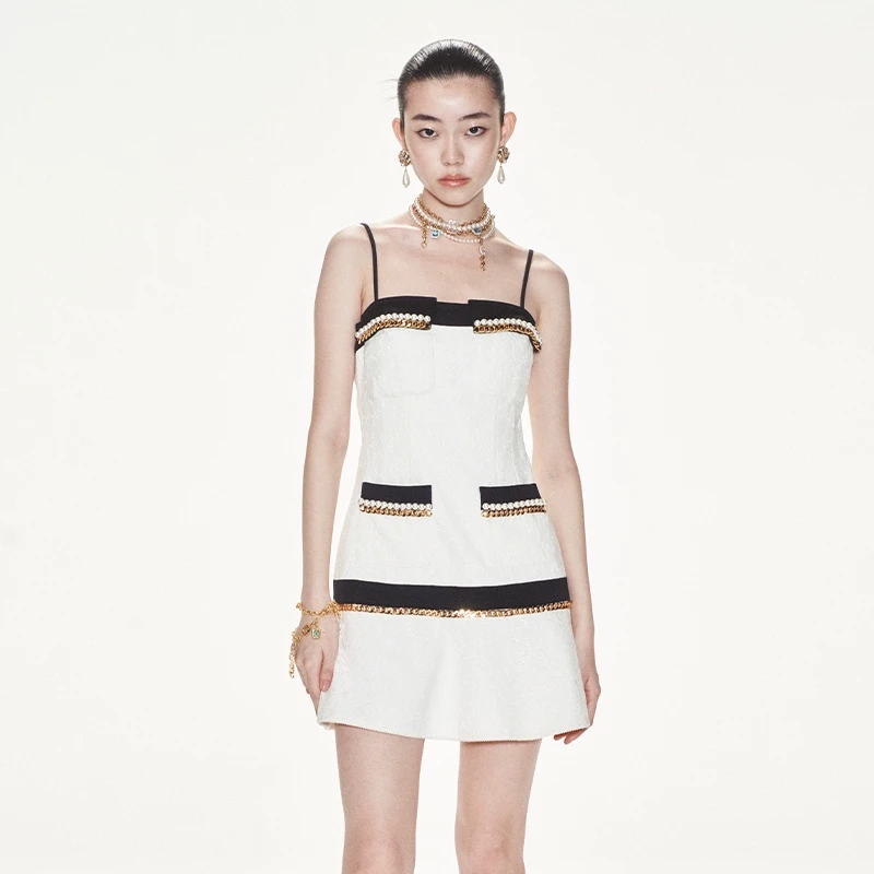 【粉丝专享】LE FAME/拉飞姆珠链条装饰蕾丝吊带修身连衣裙O117