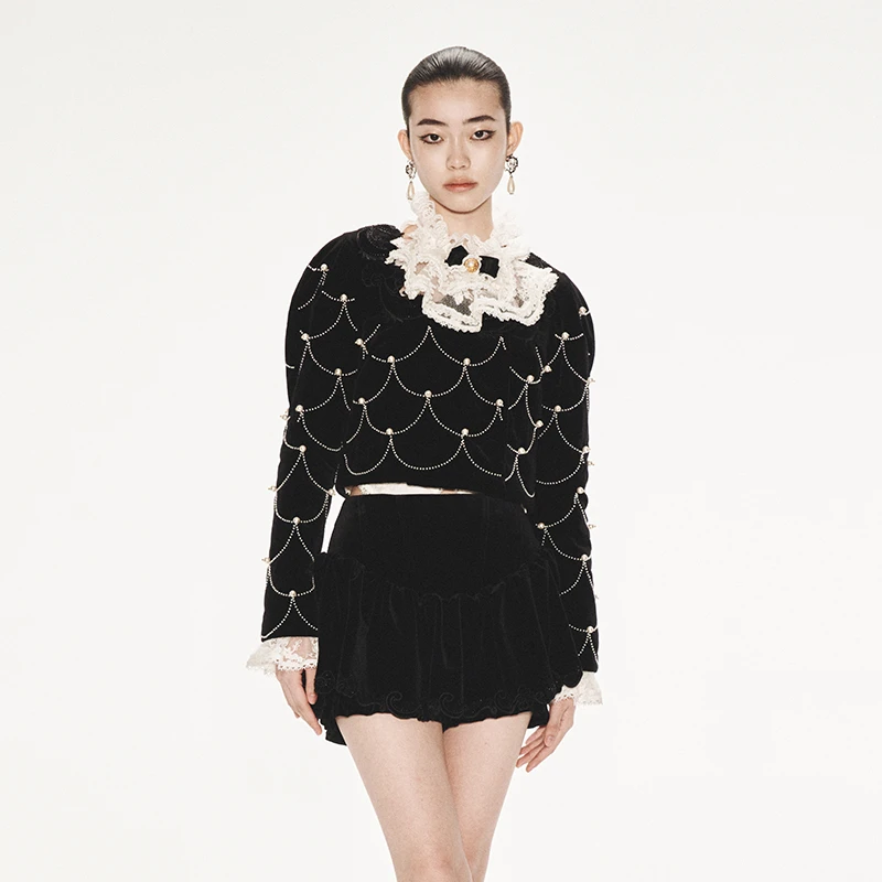 【粉丝专享】LE FAME/拉飞姆经典摩登珍珠绗短款棉外套C041