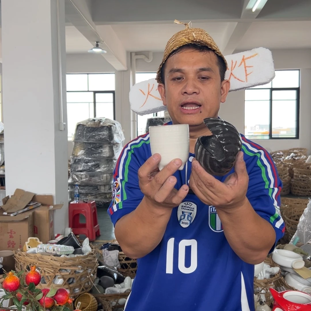 摆件58 号高中低温陶瓷工艺饰品（微瑕）