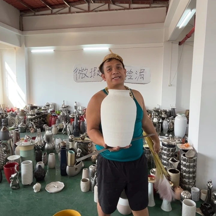 摆件121 号高中低温陶瓷工艺饰品（微瑕）