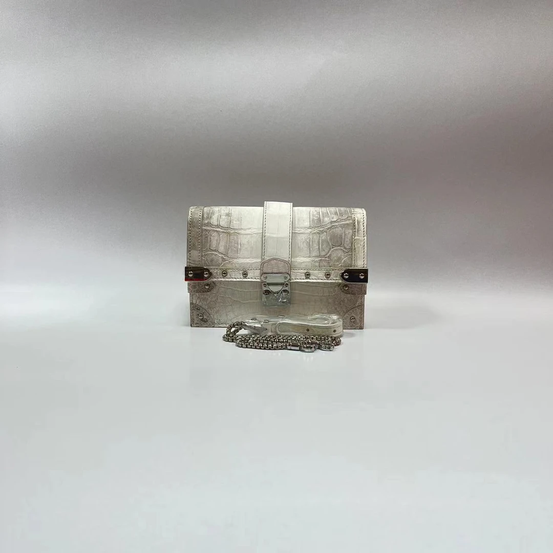 鳄鱼皮喜马拉雅白单肩斜挎包