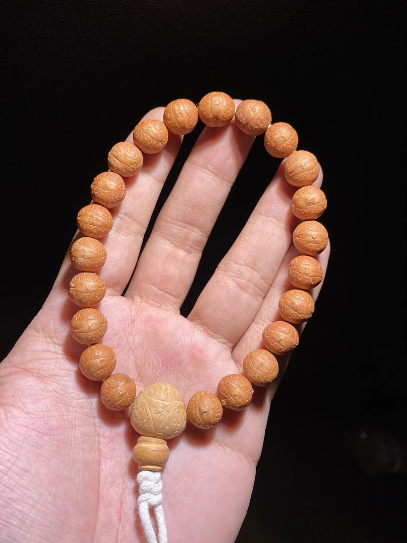尼泊尔10.5mm精挑小凤眼菩提籽手串高油性