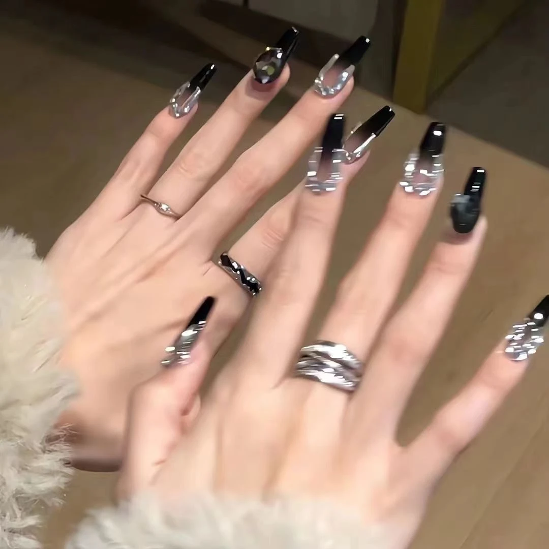 【长梯】暗黑女王黑色穿戴式穿戴甲美甲片可拆卸假指甲贴片