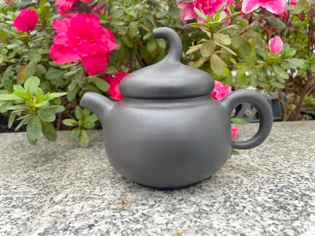 荥经非遗黑砂全手工葫芦壶(细砂）450cc