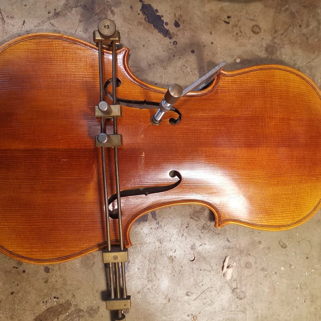 手工提琴维修保养开胶琴码音柱面板开裂弦枕琴轴更换抬升指板弓毛