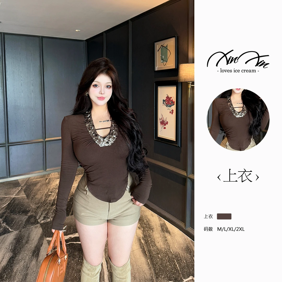 芯芯【夜幕巴黎】微胖重工亮片性感v领长袖T恤女打底衫修身女上衣