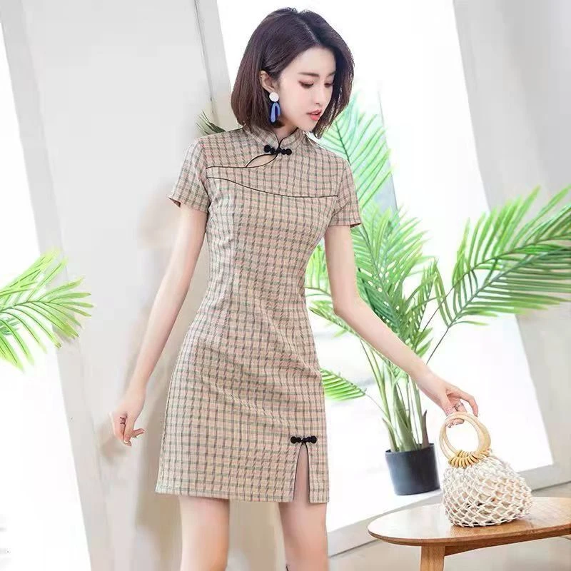 .小个子旗袍女年新款年轻款高端气质格子改良版显瘦连衣裙复古..