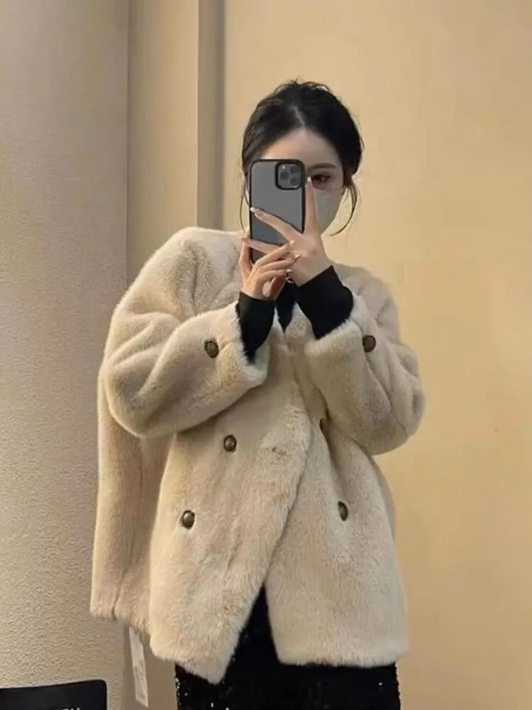 2023冬季年轻新款设计感小众休闲V领宽松大码环保潮流毛毛外套女
