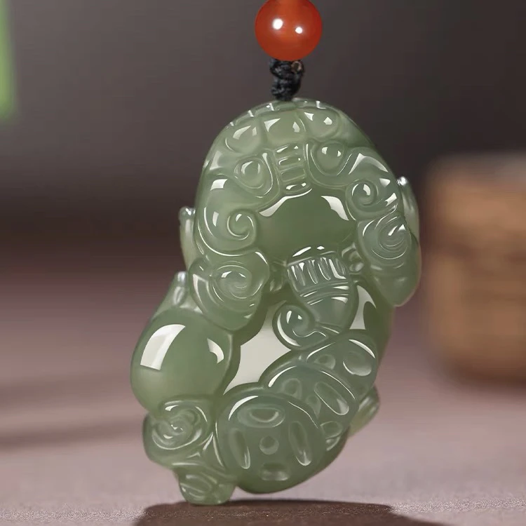 天然保真青玉和田玉招财貔貅吊坠男女玉石坠高档玉佩挂坠皮丘项链
