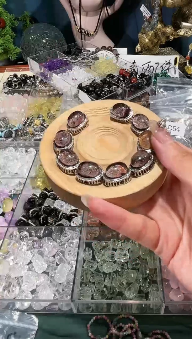 【闪购商品】水晶手串未镶嵌幽灵盒子一个