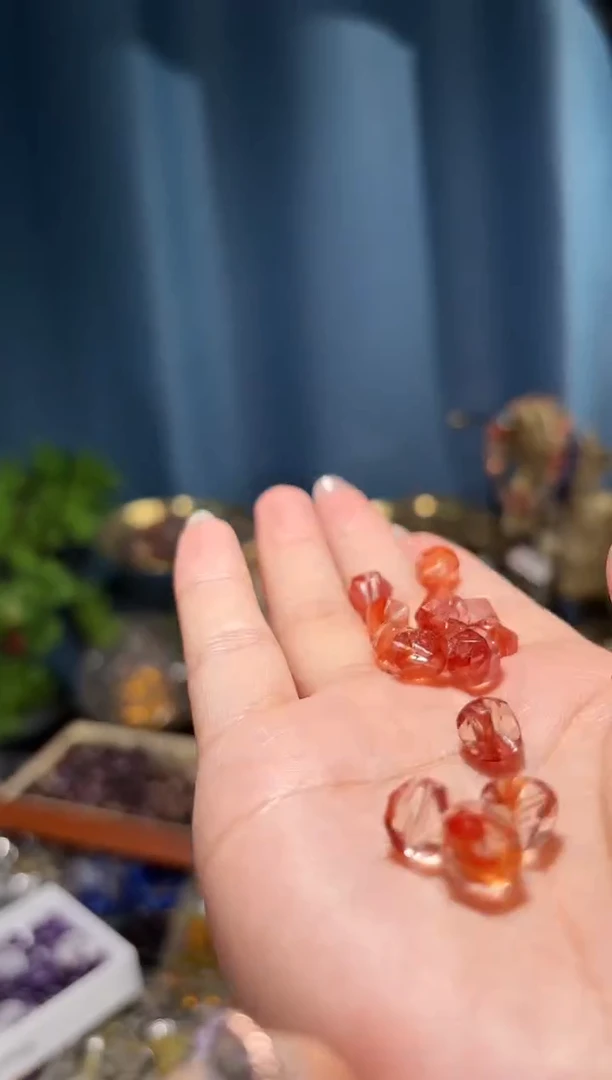 【闪购商品】水晶手串未镶嵌C66胶花切面珠一个