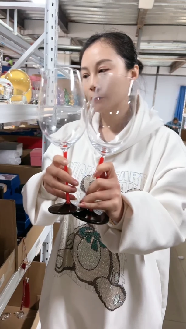 【闪购商品】高端红领结红酒杯*2