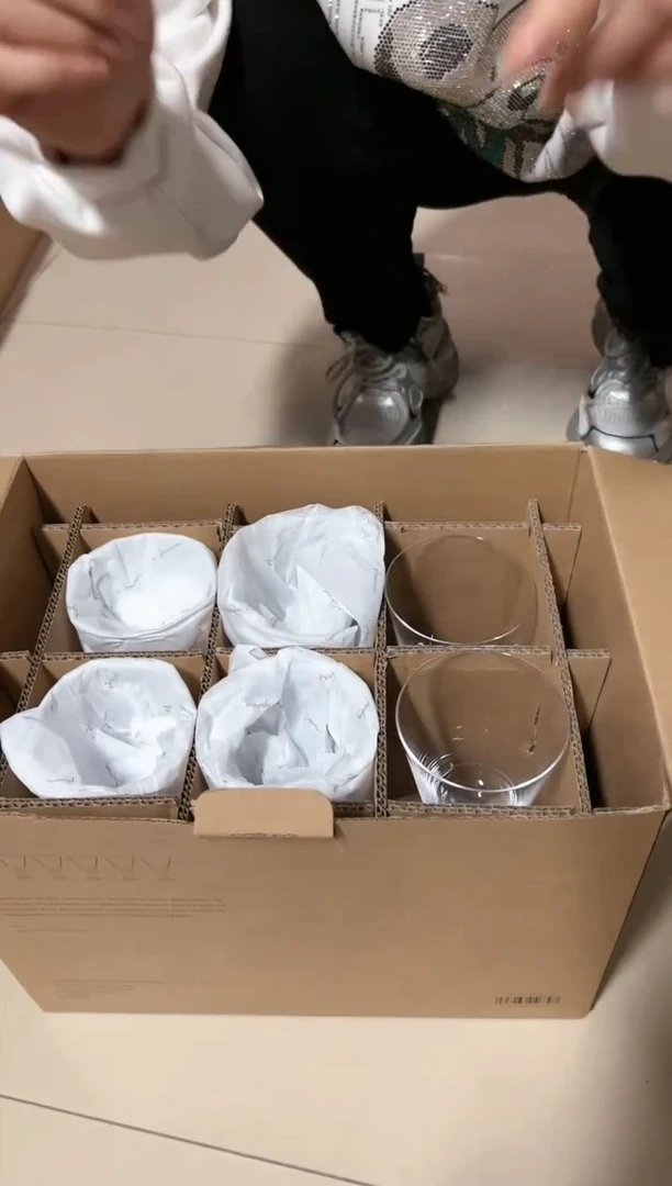 【闪购商品】透明高脚红酒杯*6