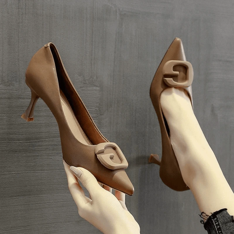 春秋气质百搭细跟高跟浅口香港法式高跟鞋女夏尖头范棕色软皮职业