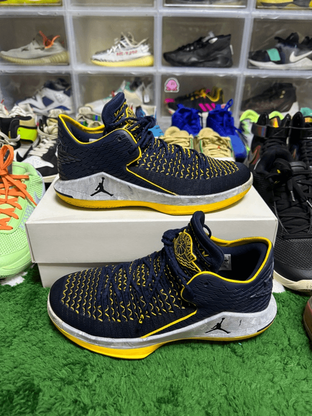捡漏43码/aj32low黑耀石篮球鞋/公价3375