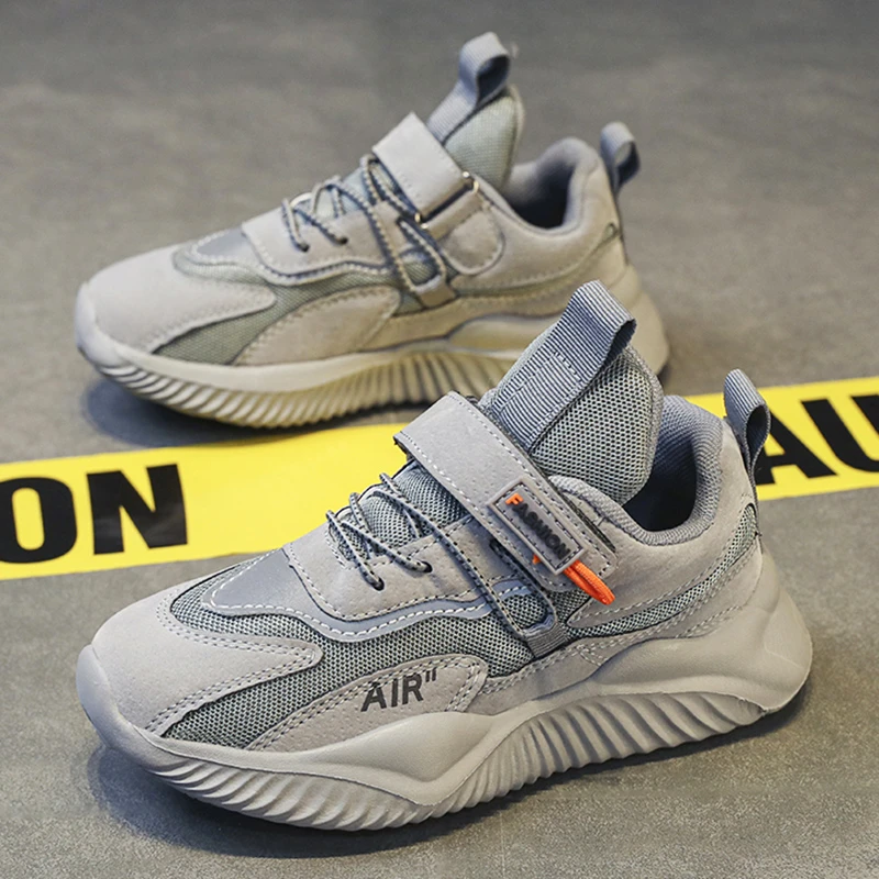 男童鞋子春秋季儿童运动鞋子6-12岁中大童跑步软底老爹鞋网面透气