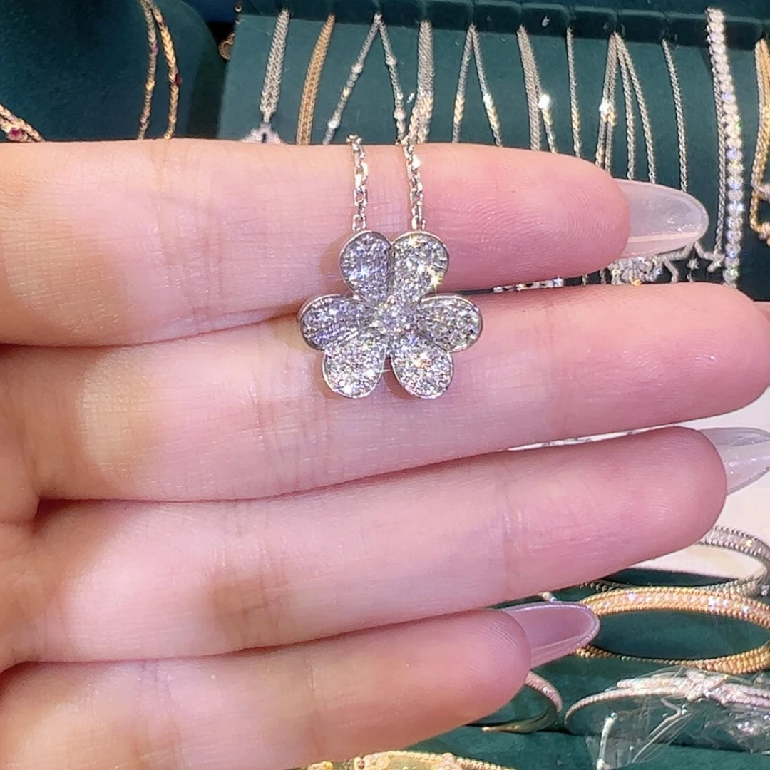 【闪购商品】钻石套链18K金镶嵌