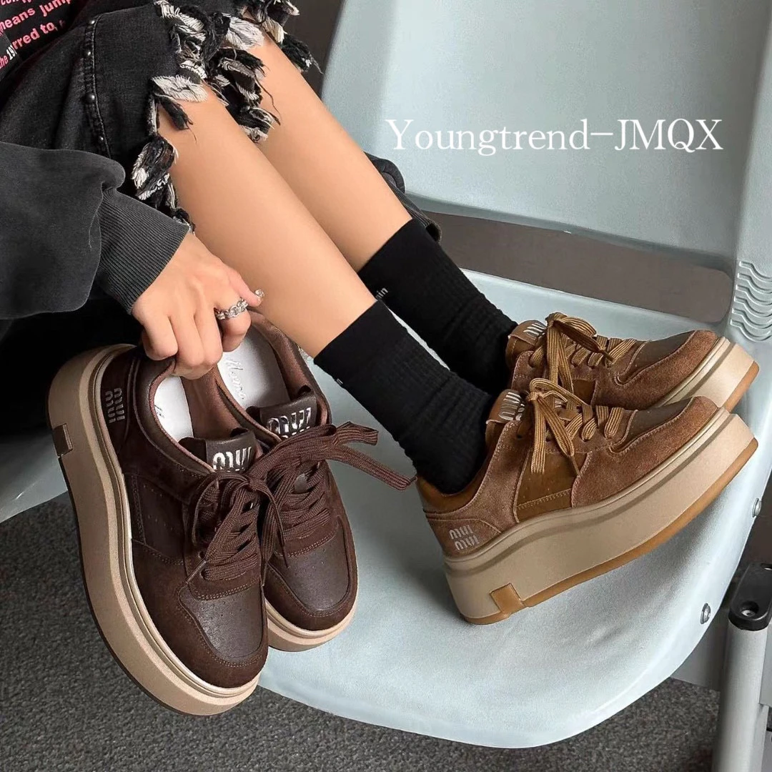 厚底复古港风板鞋女秋冬新款百搭增高不累脚运动休闲鞋