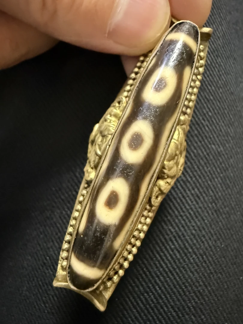 精品牙黄金刚五眼戒指