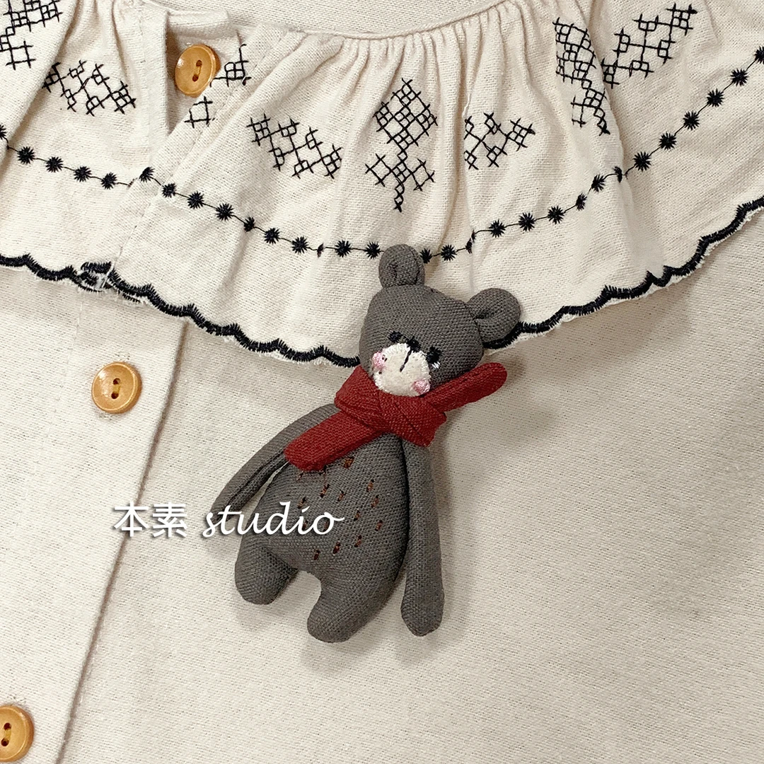 合金布艺胸针 C1902刺绣立体围巾小熊胸针