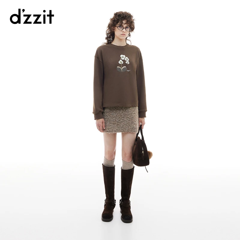 dzzit地素卫衣休闲牙刷绣花朵图案宽松长袖上衣女3I4J125