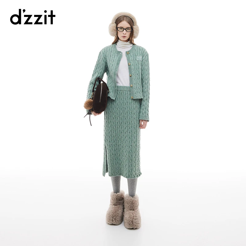 dzzit地素长袖针织衫冬季复古绞花绿色圆领开衫女3I4E511