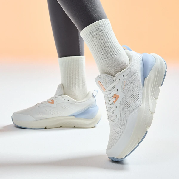 安踏神行8室内健身鞋女鞋男鞋夏季网面透气通勤健步女鞋122437718