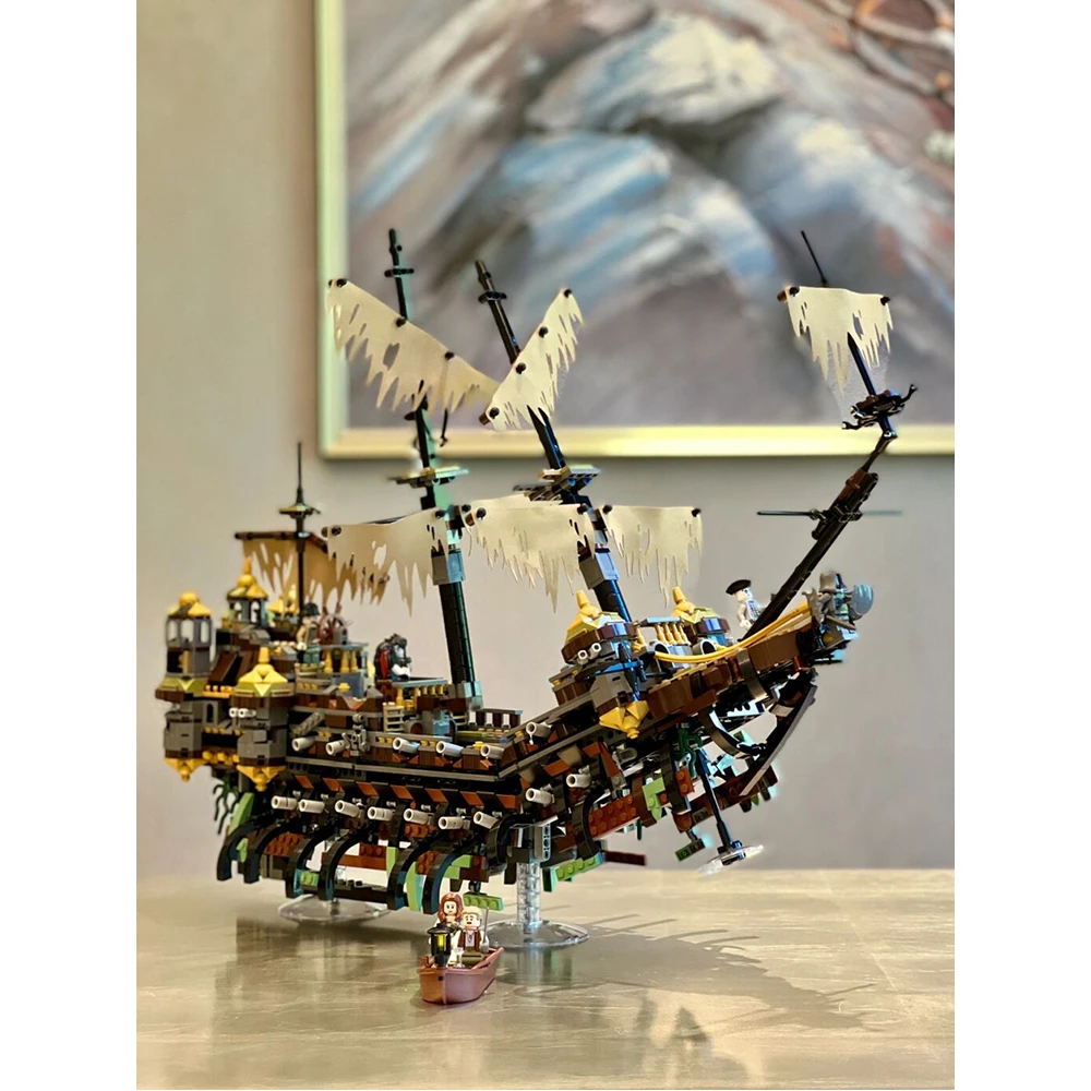 加勒比海盗沉默玛丽号乐1高黑珍珠船积木安妮女王复仇巨大型战舰