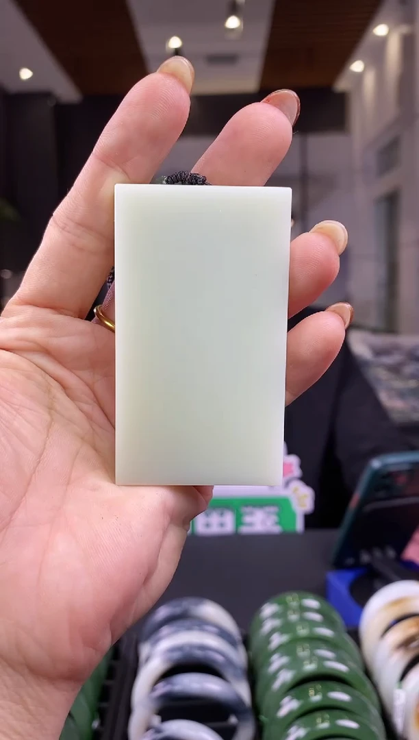 【闪购商品】和田玉无事牌未镶嵌一个